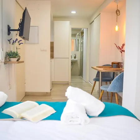 Dreamstay - Estudio Moderno Cenes Apartment *